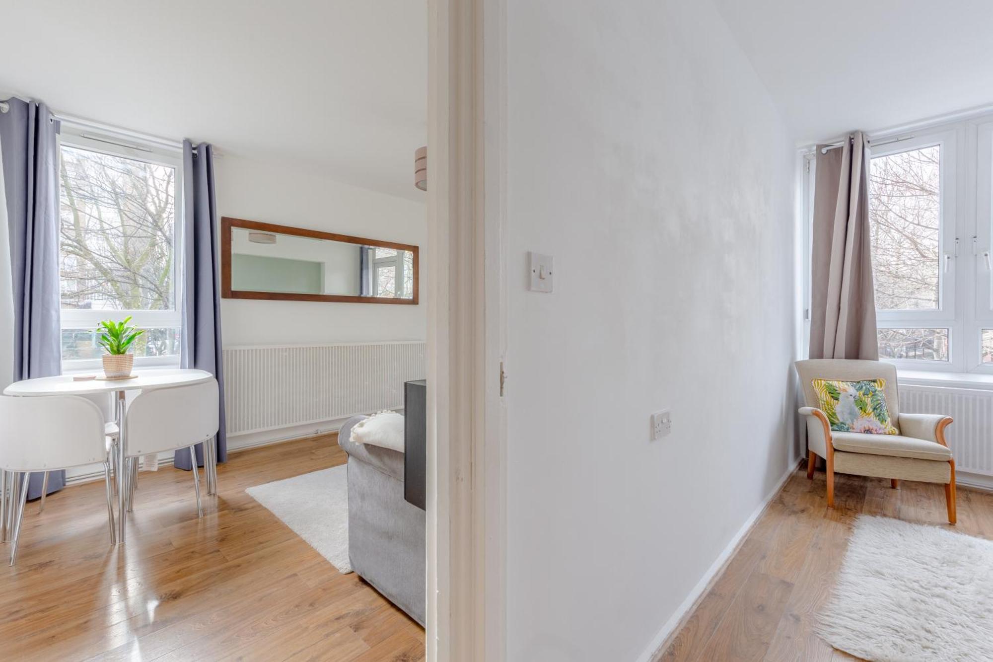 Cosy 1 Bedroom Flat Near Old Street ลอนดอน ภายนอก รูปภาพ