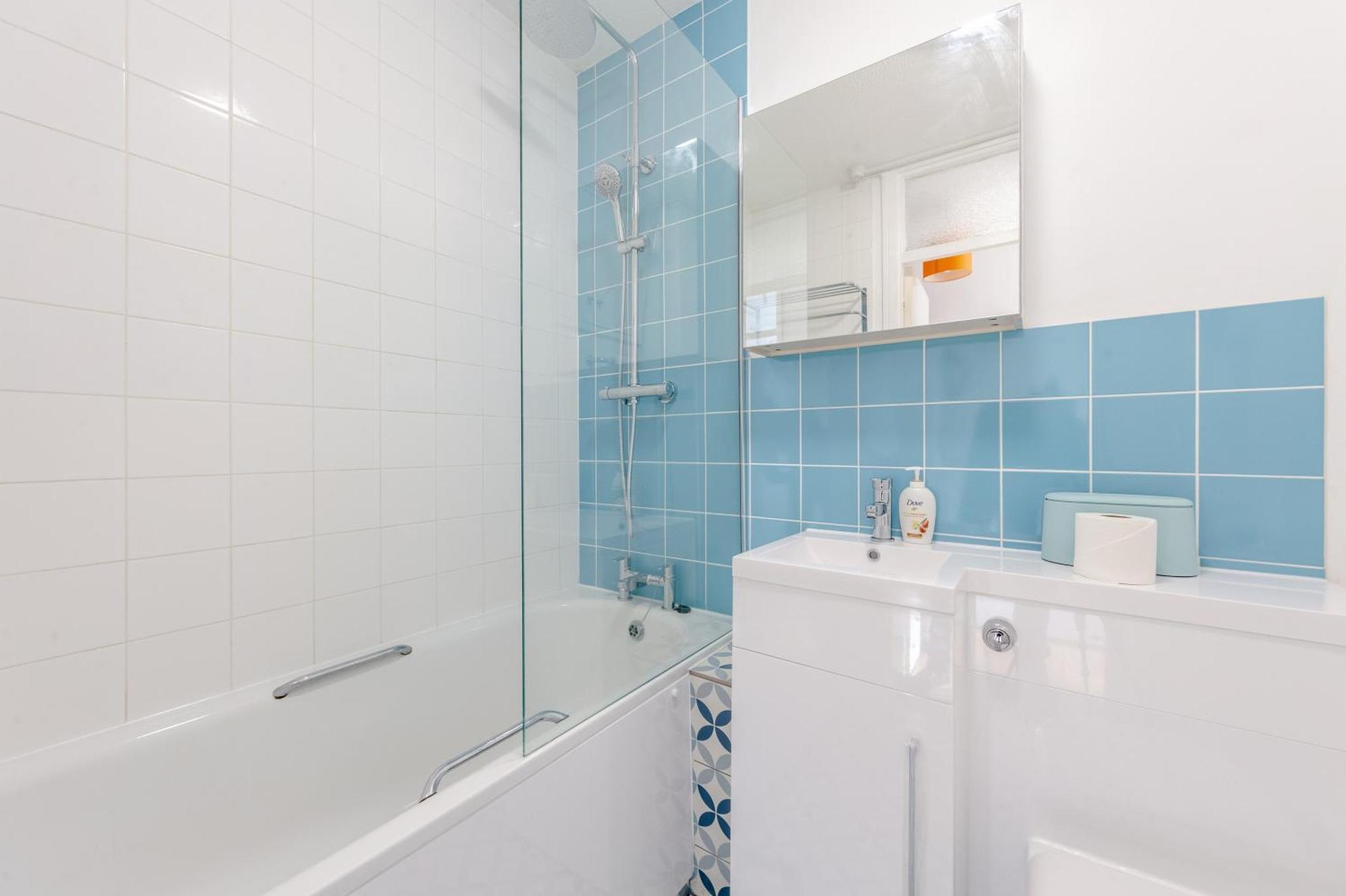 Cosy 1 Bedroom Flat Near Old Street ลอนดอน ภายนอก รูปภาพ