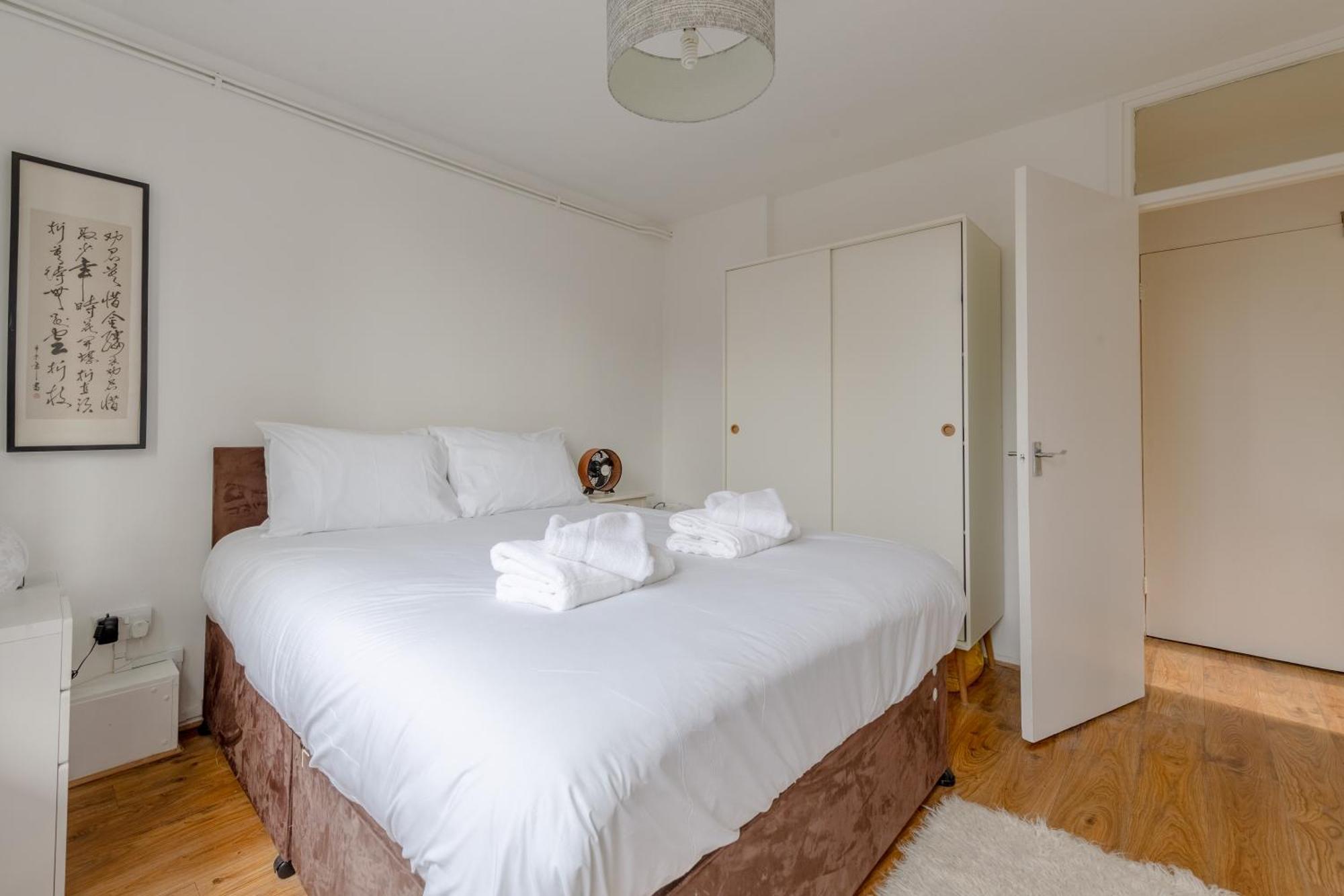 Cosy 1 Bedroom Flat Near Old Street ลอนดอน ภายนอก รูปภาพ
