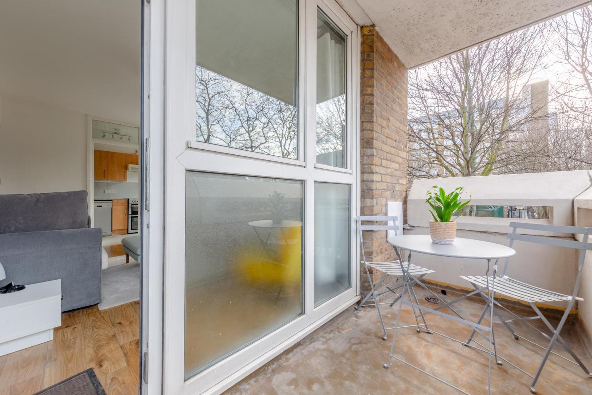 Cosy 1 Bedroom Flat Near Old Street ลอนดอน ภายนอก รูปภาพ